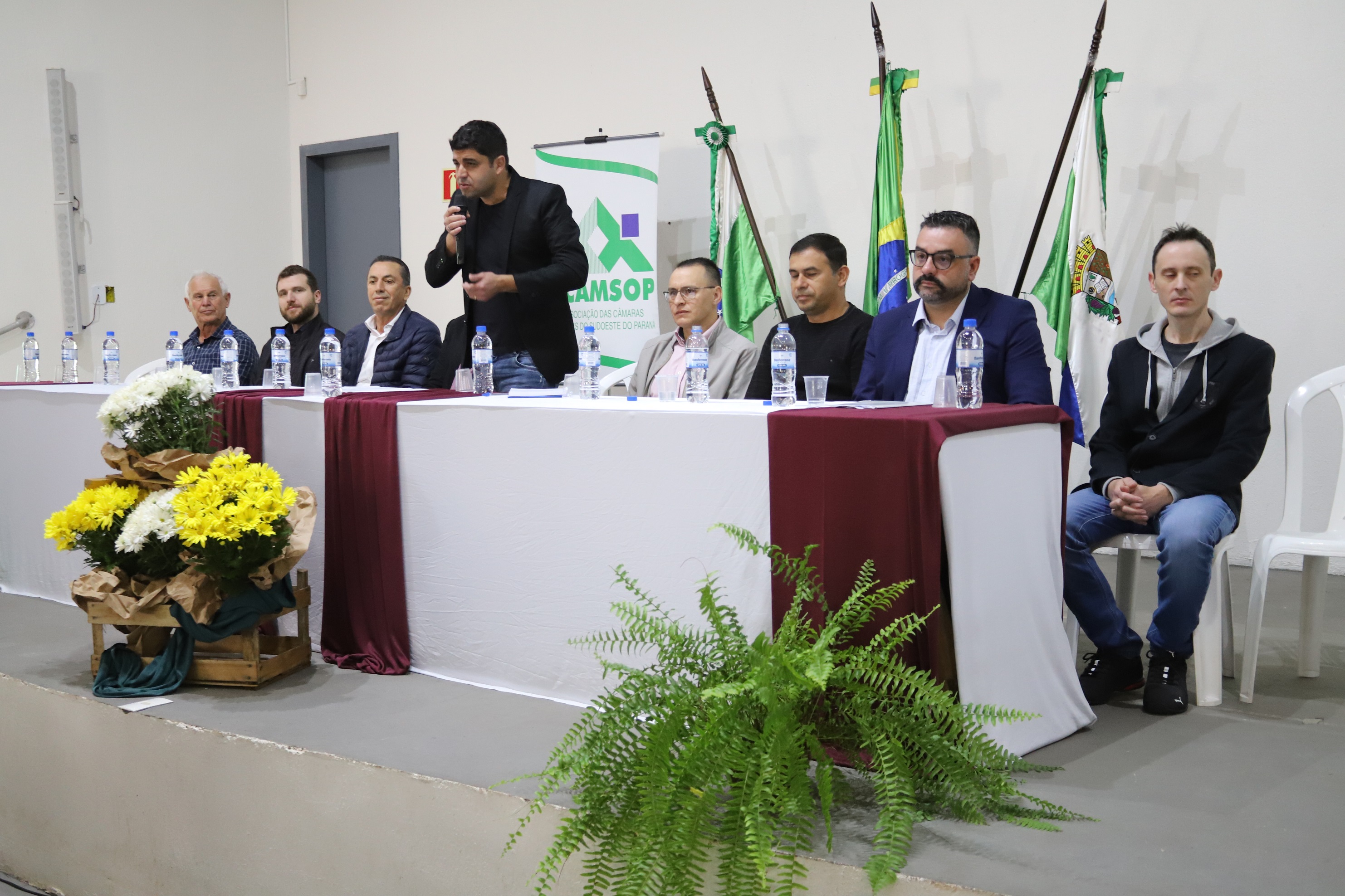 Vereadores de Pato Branco participaram de Assembleia da ACAMSOP, em Salgado Filho